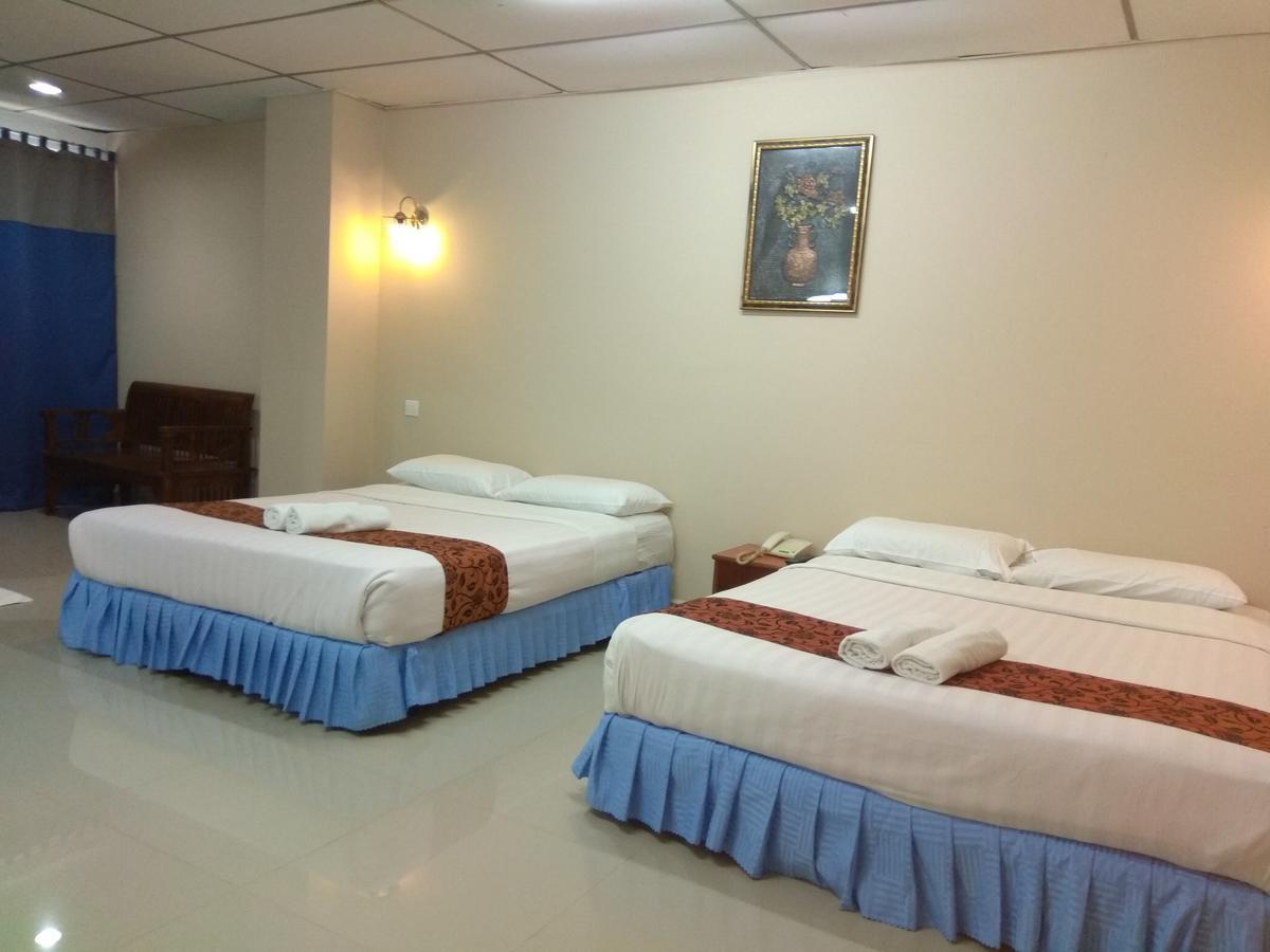 Hotel K T Mutiara Kuala Terengganu Exterior foto