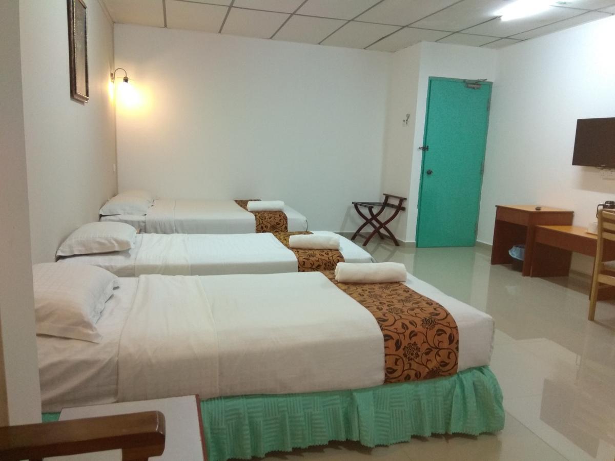 Hotel K T Mutiara Kuala Terengganu Exterior foto
